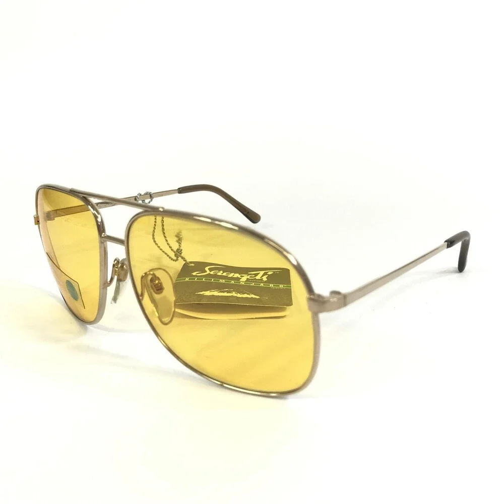 Vintage Serengeti Sunglasses Mens 5108M Kilimanjaro Gold Aviators Photochromic